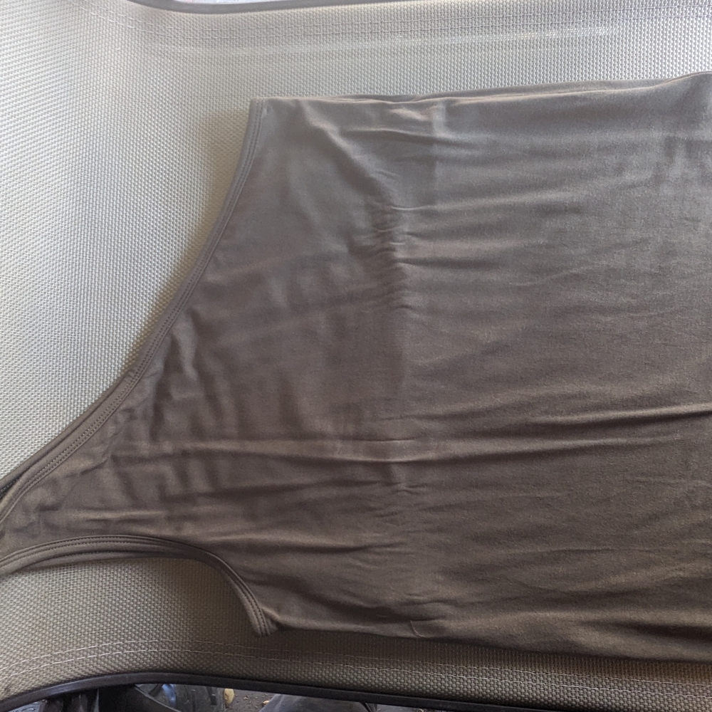 The Drop One Shoulder Top